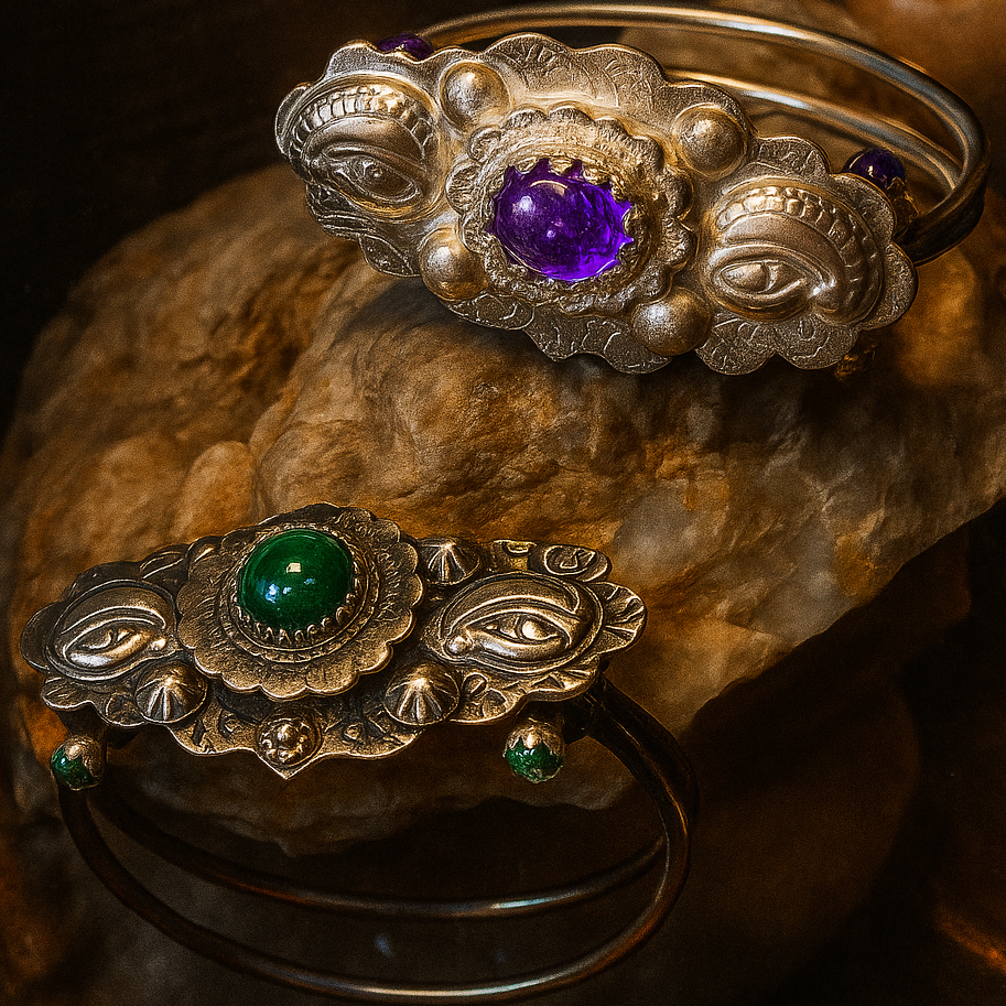 أقراط وأساور