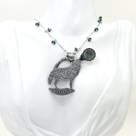 روح المستذئب الساحرة